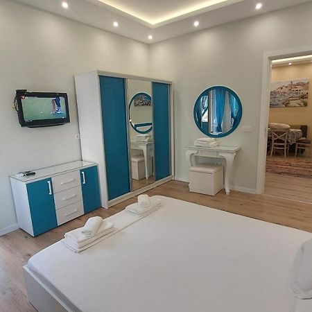 Апартамент Pink & Blue - 2Bdr With Balcony - Wi-Fi Varna Exteriér fotografie