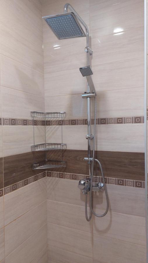 Апартамент Pink & Blue - 2Bdr With Balcony - Wi-Fi Varna Exteriér fotografie