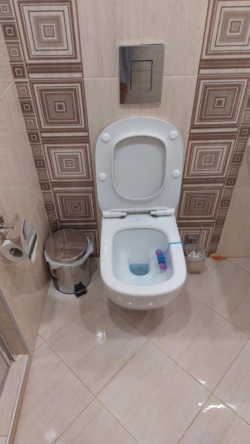 Апартамент Pink & Blue - 2Bdr With Balcony - Wi-Fi Varna Exteriér fotografie