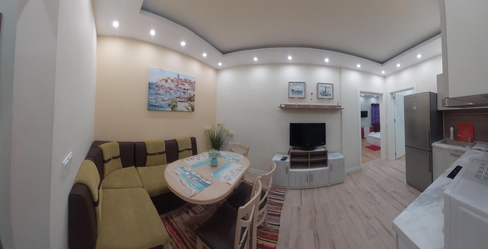 Апартамент Pink & Blue - 2Bdr With Balcony - Wi-Fi Varna Exteriér fotografie