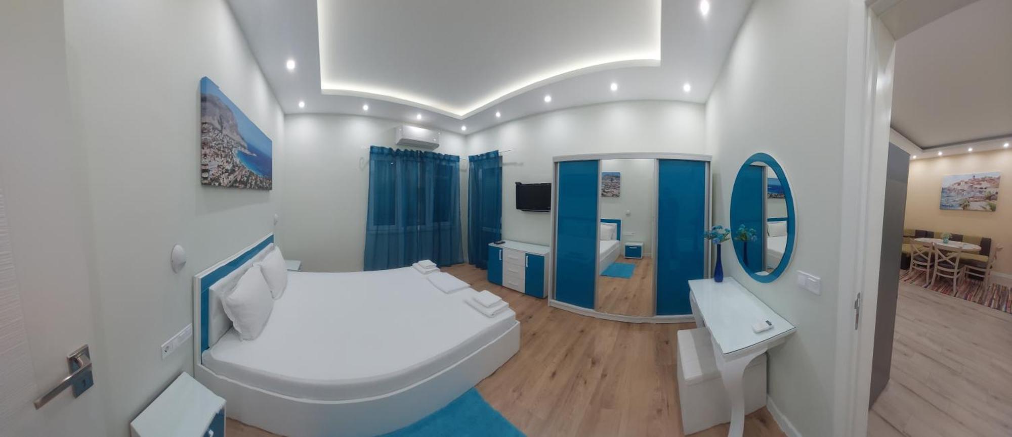 Апартамент Pink & Blue - 2Bdr With Balcony - Wi-Fi Varna Exteriér fotografie